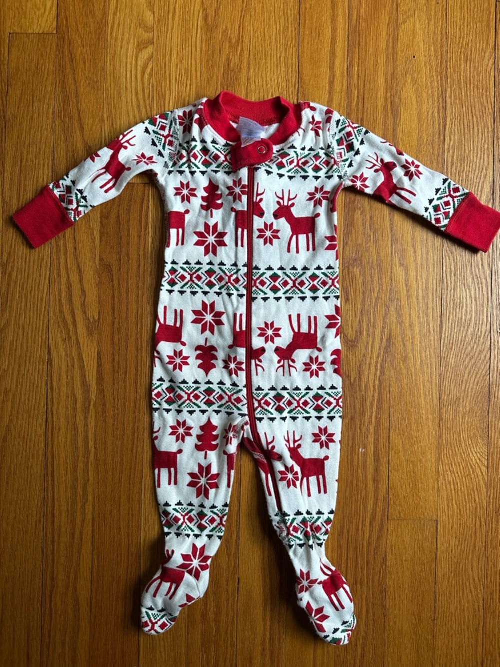 Hanna Andersson Red & White Reindeer Pattern Footed One-Piece